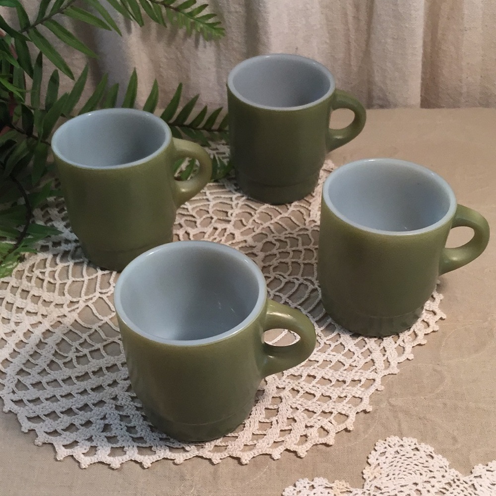 Vintage Fire King Mugs Set Of 4 - Picture 2 of 8